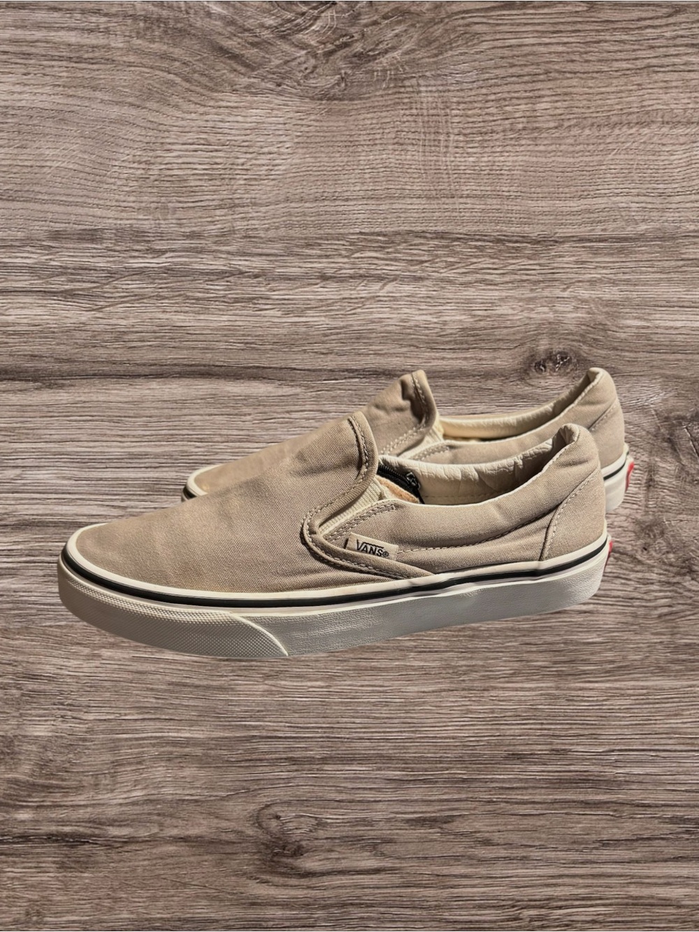 Vans Classic Slip-Ons – Light Grey / True Grey